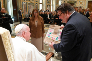 3-To the members of the "Fraternidad de Agrupaciones Santo Tomás de Aquino" (FASTA)