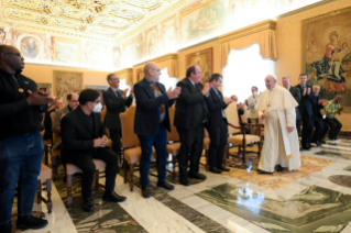 5-Aos participantes na Conferência Geral dos Irmãos Maristas