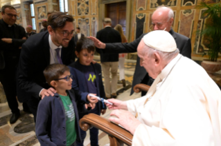 3-Alla Comunità Accademica del Pontificio Istituto Teologico Giovanni Paolo II per le Scienze del Matrimonio e della Famiglia  