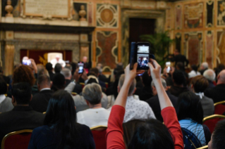 10-Alla Comunità Accademica del Pontificio Istituto Teologico Giovanni Paolo II per le Scienze del Matrimonio e della Famiglia  