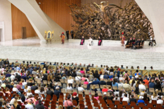 4-Pilgrims from the Institute of the Maestre Pie Filippini, and of the dioceses of Viterbo and Civitavecchia-Tarquinia, on the occasion of the 350th anniversary of the birth of Saint Lucy Filippini