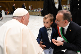 1-Pellegrini dell’Istituto Maestre Pie Filippini, e delle Diocesi di Viterbo e Civitavecchia-Tarquinia, in occasione del 350° anniversario della nascita di Santa Lucia Filippini