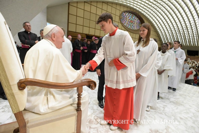 2-Al Pellegrinaggio di Ministranti della Francia