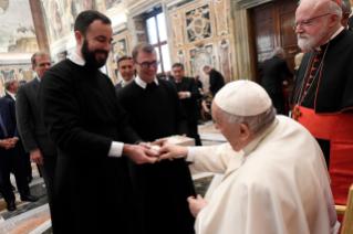 12-Ai Membri della "Papal Foundation"