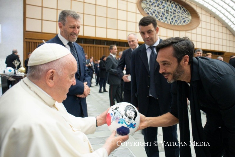1-Ai partecipanti alla terza edizione della Partita per la Pace