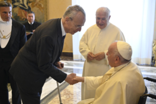 4-Ai Membri del Pontificio Comitato di Scienze Storiche