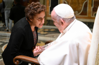 2-Ai  Membri del Pontificio Istituto Missioni Estere (P.I.M.E.), in occasione dei 150 anni della Rivista "Mondo e Missione"