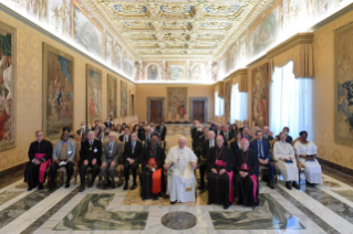 7-Aos participantes na Plenária da Pontifícia Academia das Ciências Sociais