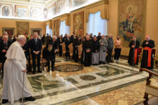 8-Alla Delegazione del "Premio Madre Teresa"