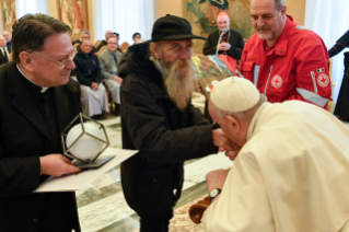10-Alla Delegazione del "Premio Madre Teresa"