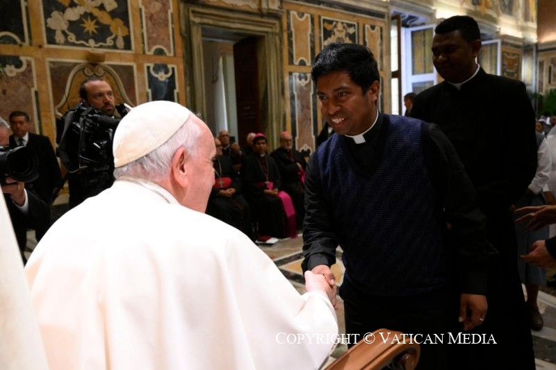 2-A Sacerdoti, Religiosi e Religiose del Madagascar residenti in Roma