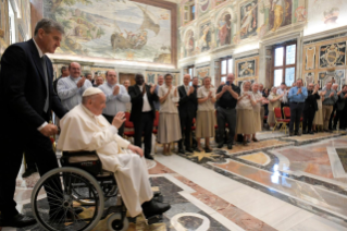 8-Ai Partecipanti ai Capitoli Generali dei Poveri Servi e delle Povere Serve della Divina Provvidenza (Don Calabria)