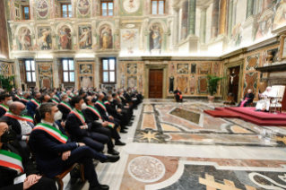 7-A los alcaldes de la Asociación Nacional de Municipios Italianos