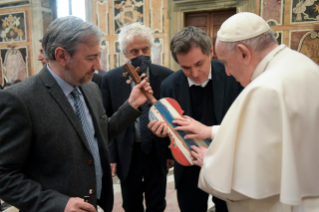 12-Al Gruppo della Fondazione Casa dello Spirito e delle Arti