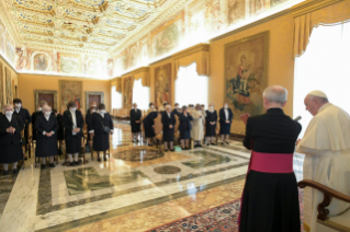 5-Aos participantes no Capítulo Geral das Irmãs de Santa Doroteia