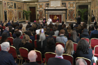 0-Aux enseignants et étudiants de l'Université de Macerata