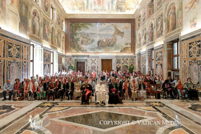 5-Aos membros do "Village de Fran&ccedil;ois" 