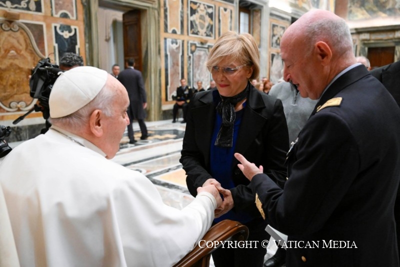 2-Alla Delegazione dell'Aeronautica Militare Italiana, nel centenario dell'istituzione