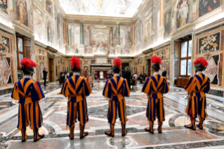 8-Presentazione delle Lettere Credenziali degli Ambasciatori di Kuwait, Nuova Zelanda, Malawi, Guinea, Svezia, Ciad