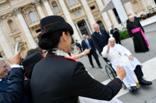 5-Agli Ufficiali Militari dell'Arma dei Carabinieri