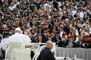 3-Agli Ufficiali Militari dell'Arma dei Carabinieri