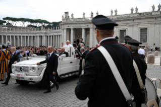 12-Agli Ufficiali Militari dell'Arma dei Carabinieri