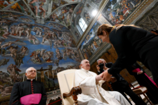 8-A los artistas participantes en el encuentro organizado con motivo del 50 aniversario de la inauguración de la colección de Arte Moderno de los Museos Vaticanos