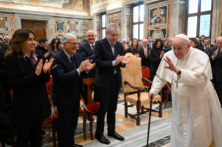 8-Aux membres de l'Association italienne des fondations philanthropiques (ASSIFERO) 