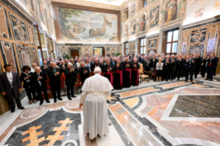 4-A los miembros de la Fundación Centesimus Annus Pro Pontifice