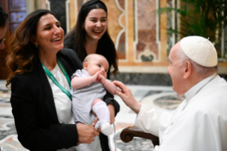 6-An die Mitglieder der Stiftung "Centesimus Annus Pro Pontifice" 