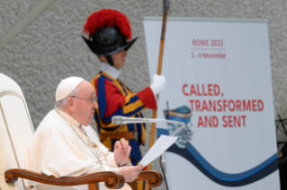 9-A los participantes en el Encuentro promovido por el Servicio Internacional de la Renovación Carismática Católica (Catholic Charismatic Renewal International Service - CHARIS) 