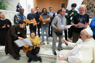 13-Aux participants à la rencontre promue par le Catholic Charismatic Renewal International Service (CHARIS)