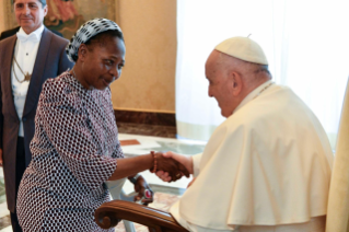 6-Aos participantes do Capítulo Geral das Religiosas de Maria Imaculada Missionárias Claretianas 