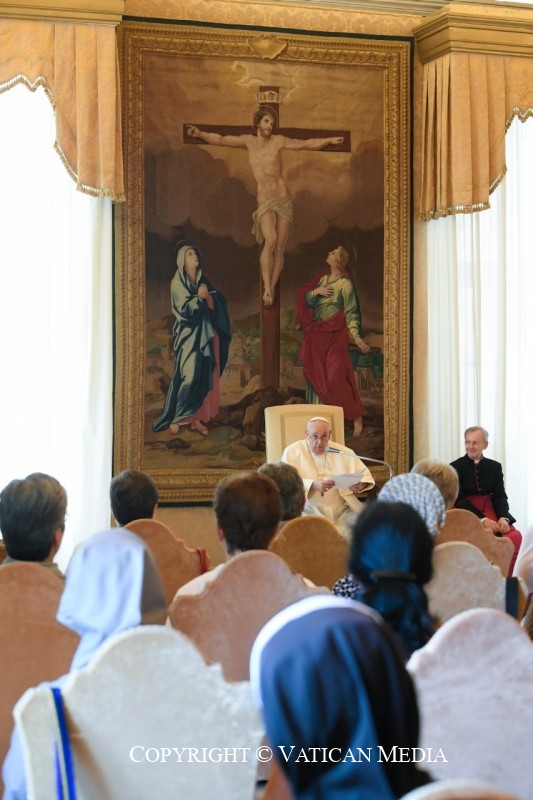 Le Pape encourage l'audace missionnaire des religieuses clarétaines Cq5dam.web.800.800