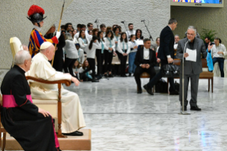 12-A los miembros de la Comunidad Papa Juan XXIII