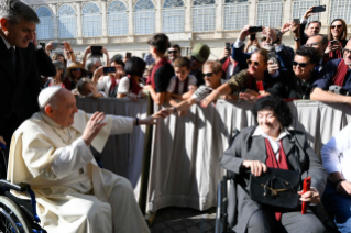 7-Aux membres de la Confrérie de Notre-Dame de Montserrat (Espagne)