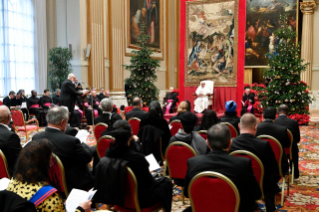 6-A los miembros del Cuerpo Diplomático acreditado ante la Santa Sede