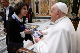 2-Aux délégations de la Fédération italienne des hebdomadaire catholiques ; de l'Union de la presse périodique italienne ; de l'Association Coral ; et de l'Association AIART