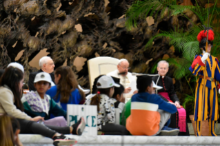 19-“Los niños encuentran el Papa - Aprendamos de los niños y niñas” 