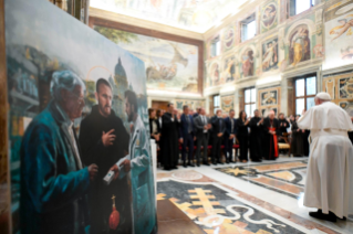 10-Audience with employees of the Vatican Pharmacy, on the occasion of the 150th anniversary of its founding