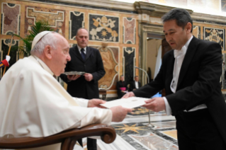1-Presentation of Credential Letters by the Ambassadors of Iceland, Bangladesh, Syria, The Gambia and Kazakhstan accredited to the Holy See