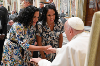 6-Aux participants au Chapitre général des Petites Sœurs Missionnaires de la Charité (Don Orione) 