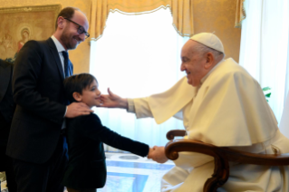 7-À la délégation de l'hôpital « Miulli » d'Acquaviva delle Fonti (Bari, Italie) 