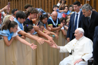 5-Aux participants au pèlerinage organisé par les Sœurs disciples de Jésus Eucharistie