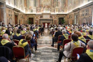 8-Aux participants au pèlerinage du diocèse d'Asti (Italie) 