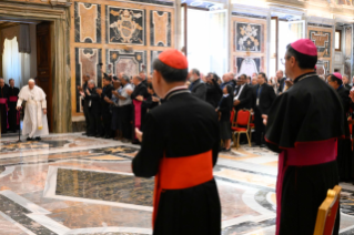 8-Aux participants à l'Assemblée générale des Œuvres Pontificales Missionnaires 