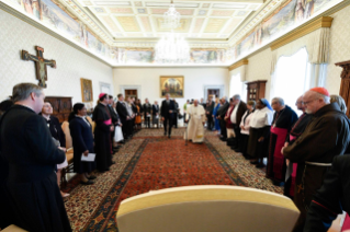 0-A los miembros de la Comisión Pontificia para la protección de los menores