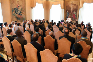 0-Aux participants au Congrès promu par les Missionnaires de saint Charles (Scalabriniens)