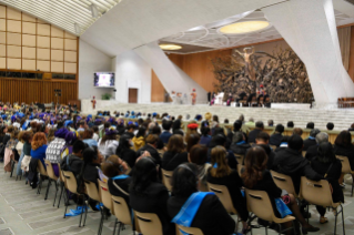 1-To the Participants in the general meeting of the Unión Mundial de las Organizaciones Femeninas Católicas (UMOFC)