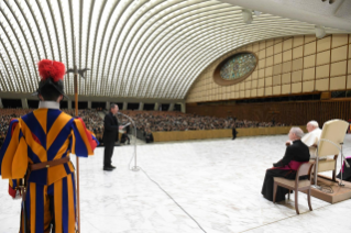 0-To Rectors, professors, students and staff of the Roman Pontifical Universities and Institutions